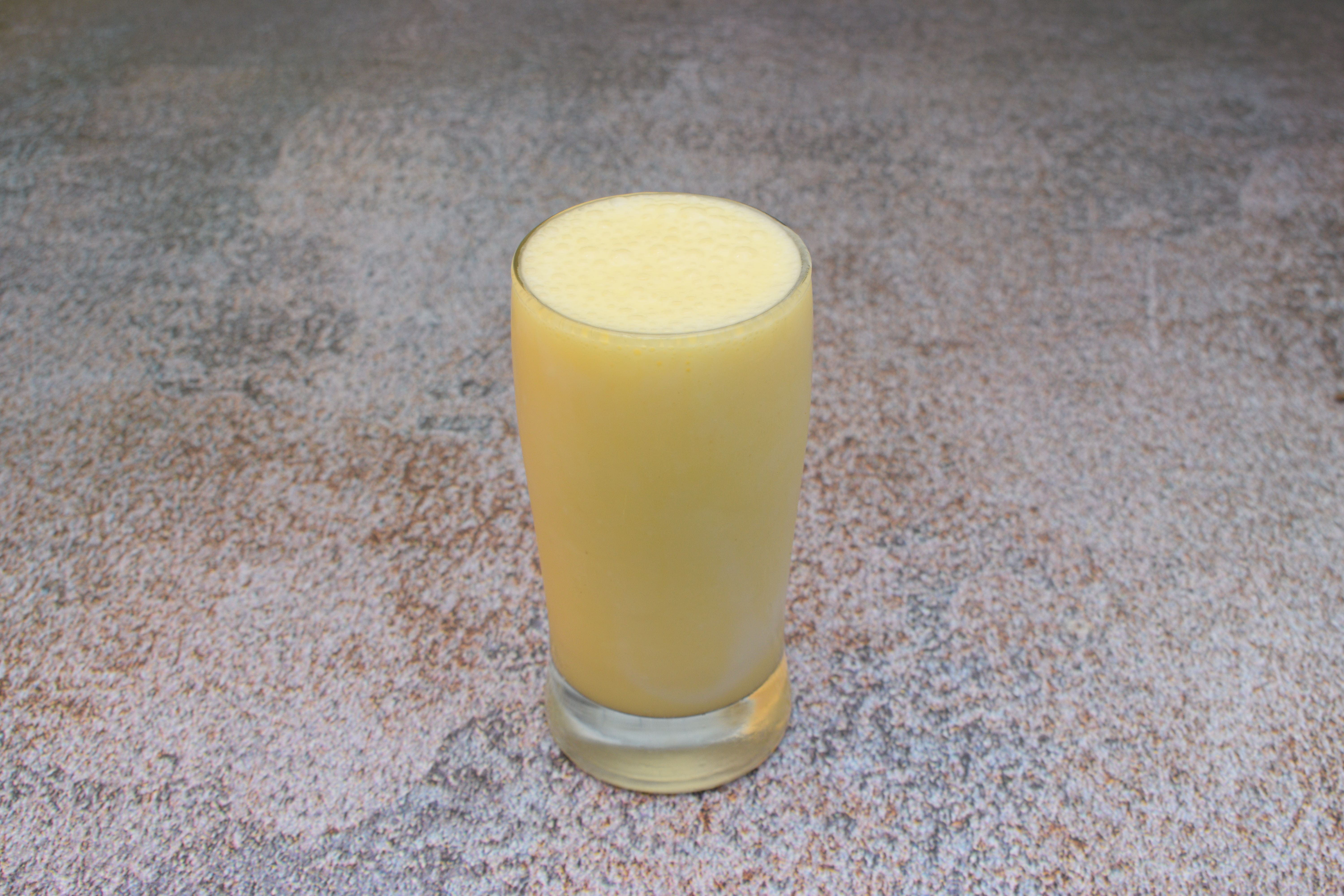 PISTA BADAM SHAKE-min.jpg